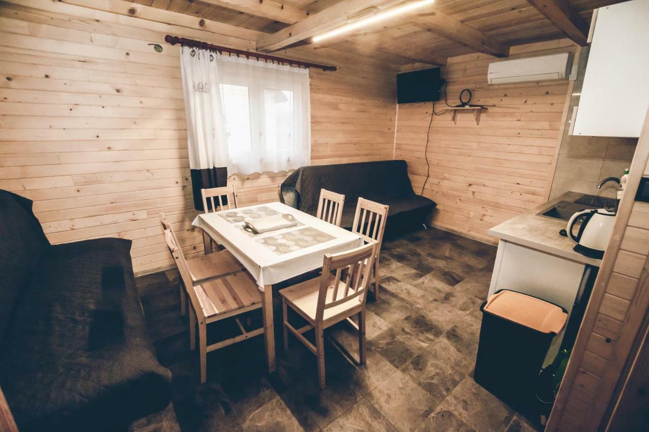 Bieszczadzki Zakamarek Villa Myczkowce Luaran gambar
